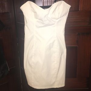 Guess mini with black ladder back